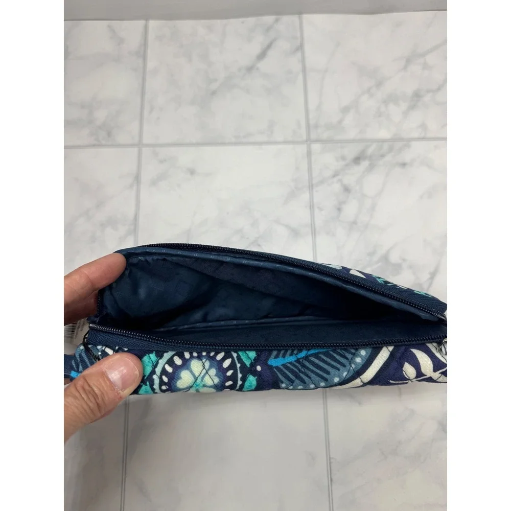Vera Bradley RFID All in One Crossbody Blue Island Medallion Wallet NWT